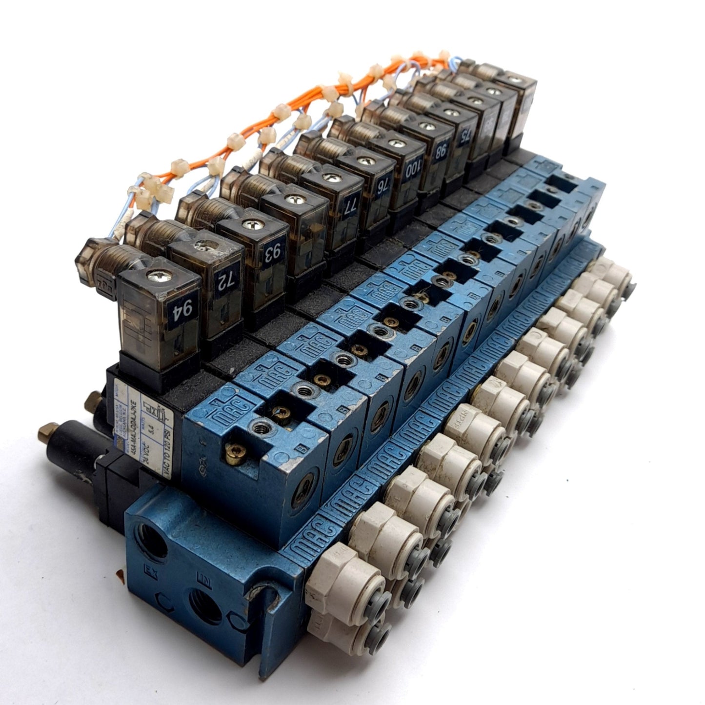 Used MAC 45A-MAJ-DDAJ-2KE Solenoid Valves (x12) & Manifold, 24V Coil, Missing Knobs