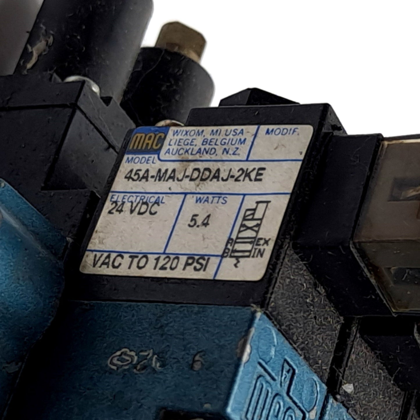 Used MAC 45A-MAJ-DDAJ-2KE Solenoid Valves (x12) & Manifold, 24V Coil, Missing Knobs