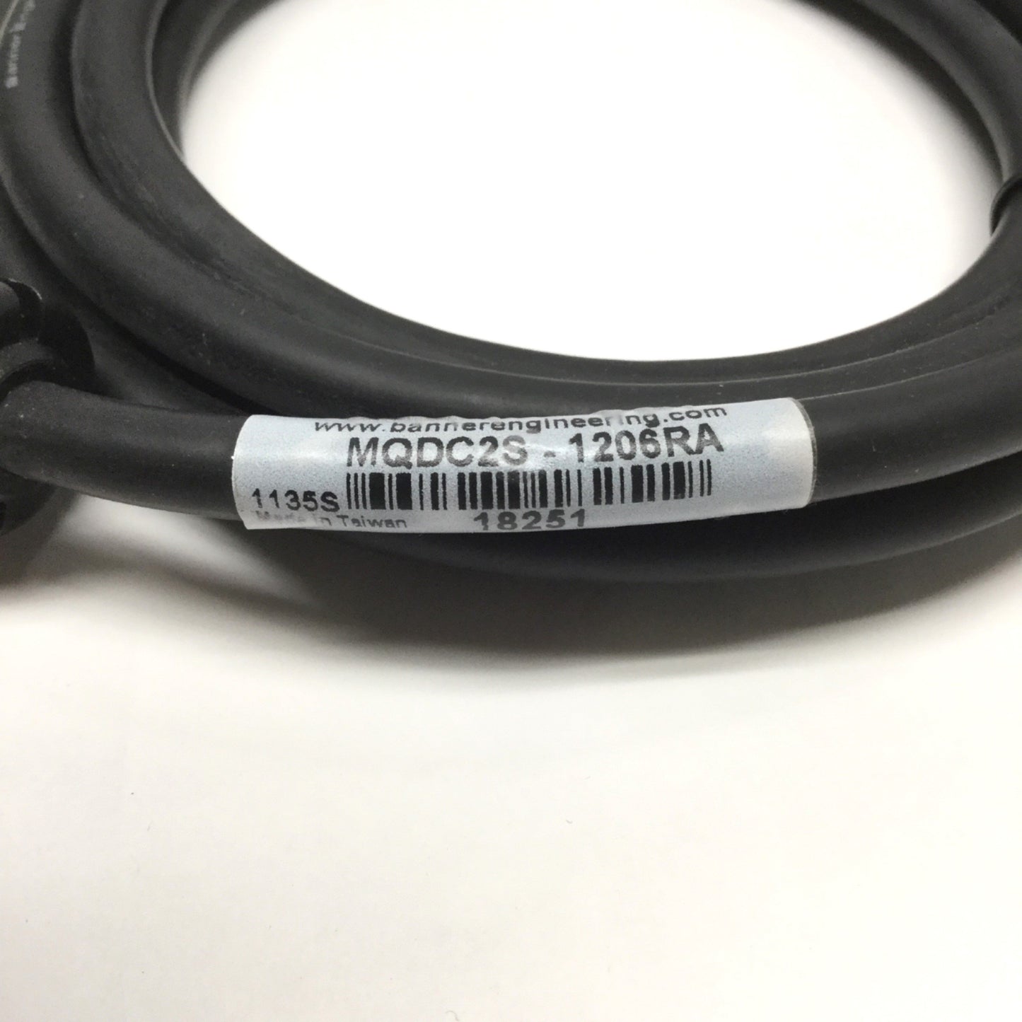 New – Open box Banner MQDC2S-1206RA Single-Ended Cordset Cable, M12 12-Pin Connector, 6ft Long