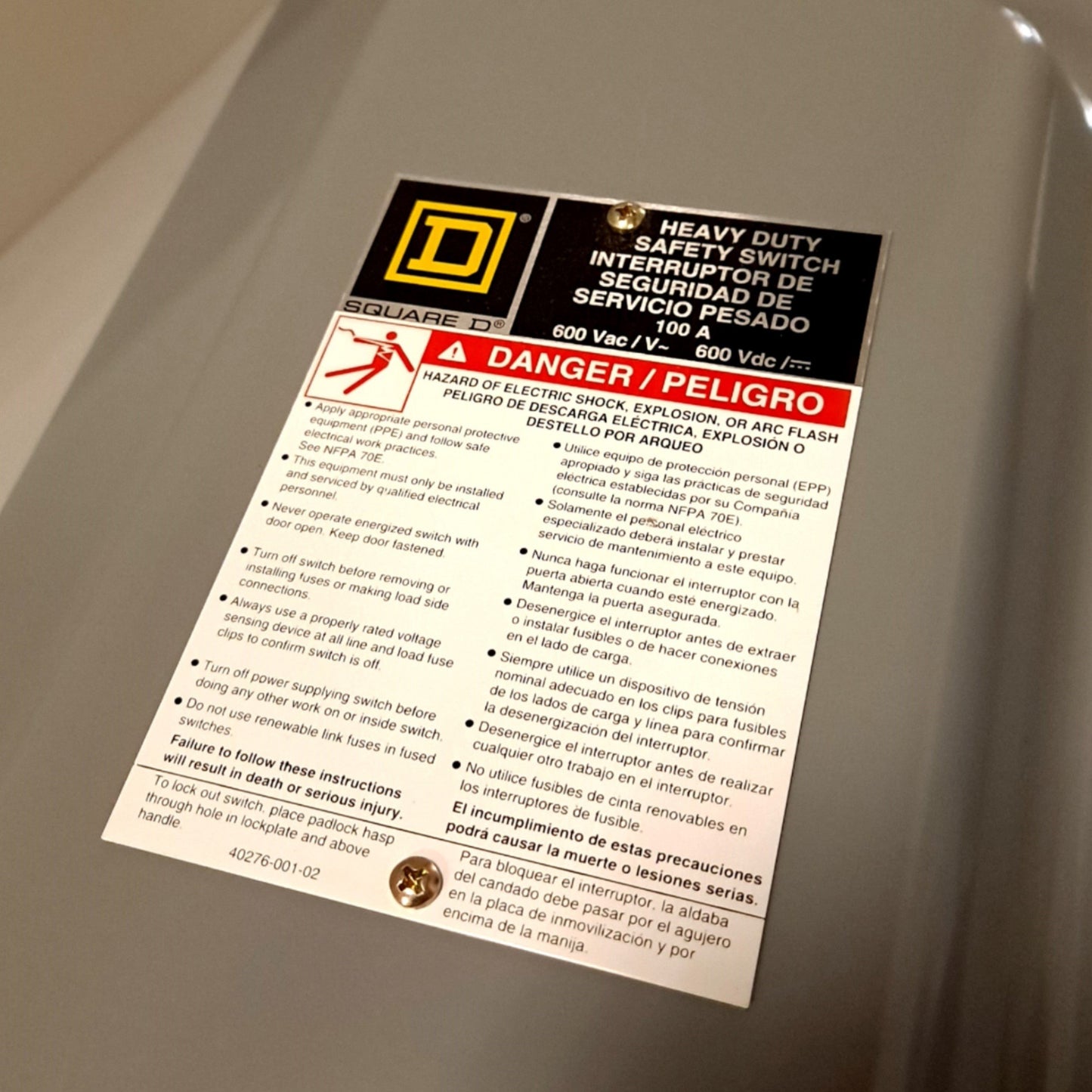 New Square D HU363 Safety switch W/ Enclosure,100A, 3 poles, 100hp, 600VAC/DC