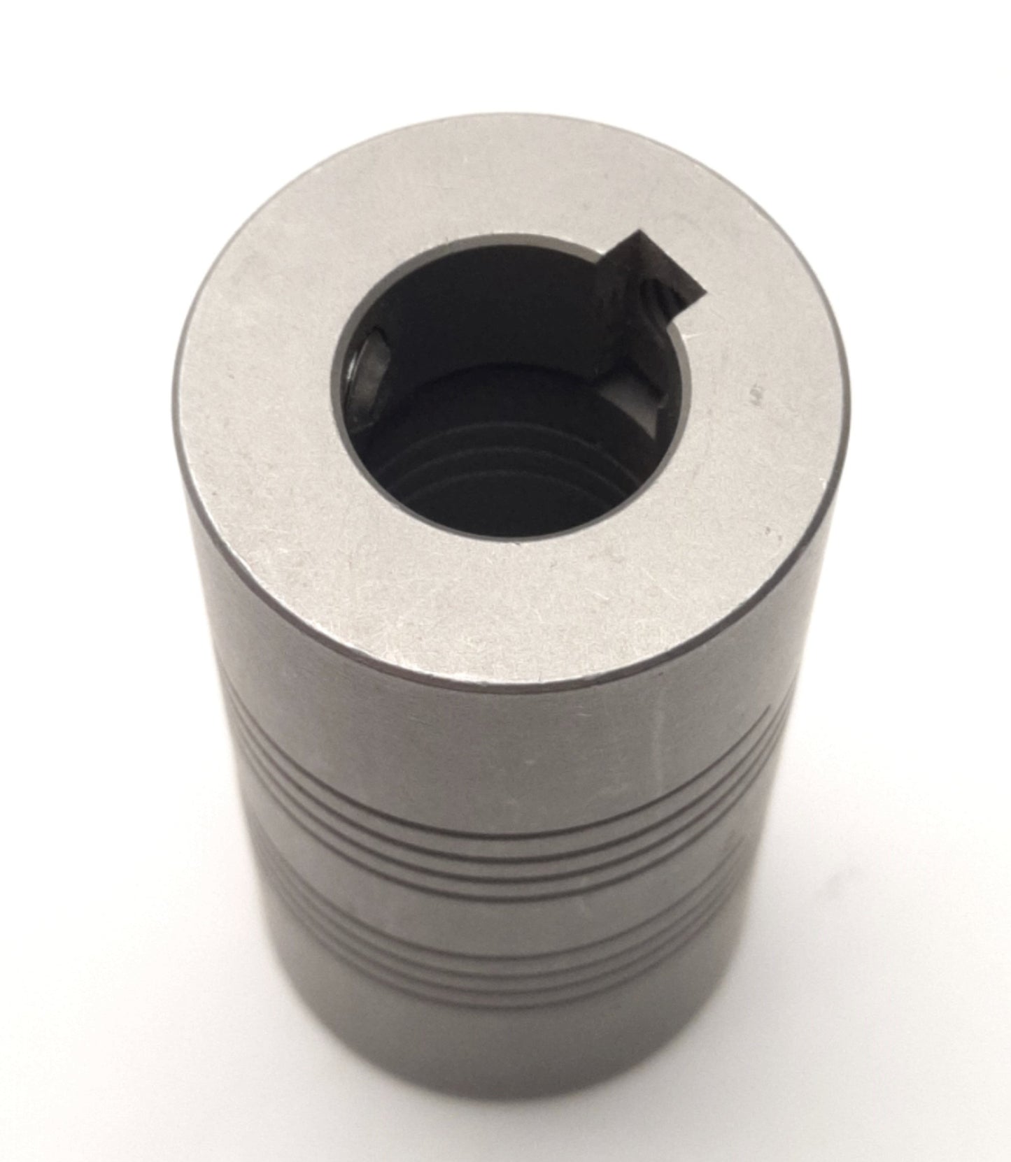 Used Helical MC7125-20-20 Flexible Coupling 5/8" Bore w/ Keyway, *Missing Set Screws*