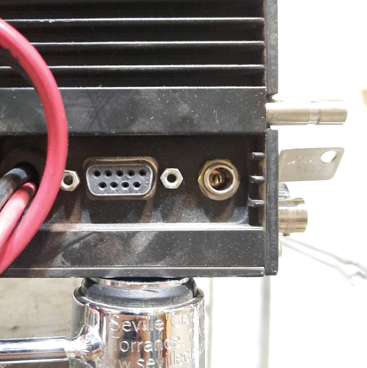 Used Synrad J48-2W-7138 Carbon Dioxide Laser Head 25W 10.6µm 3.5mm Beam 30VDC 14A