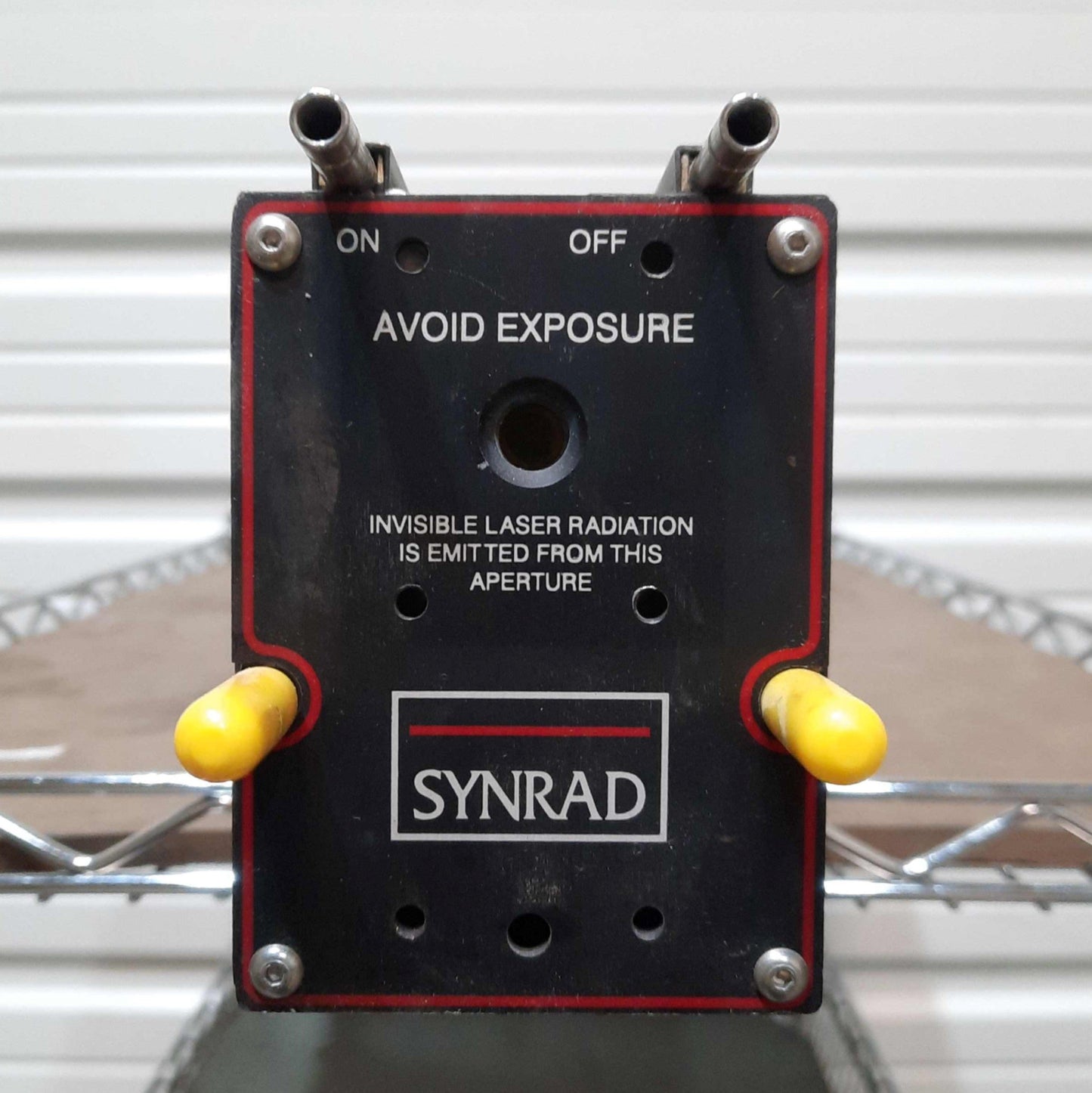 Used Synrad J48-2W-7138 Carbon Dioxide Laser Head 25W 10.6µm 3.5mm Beam 30VDC 14A