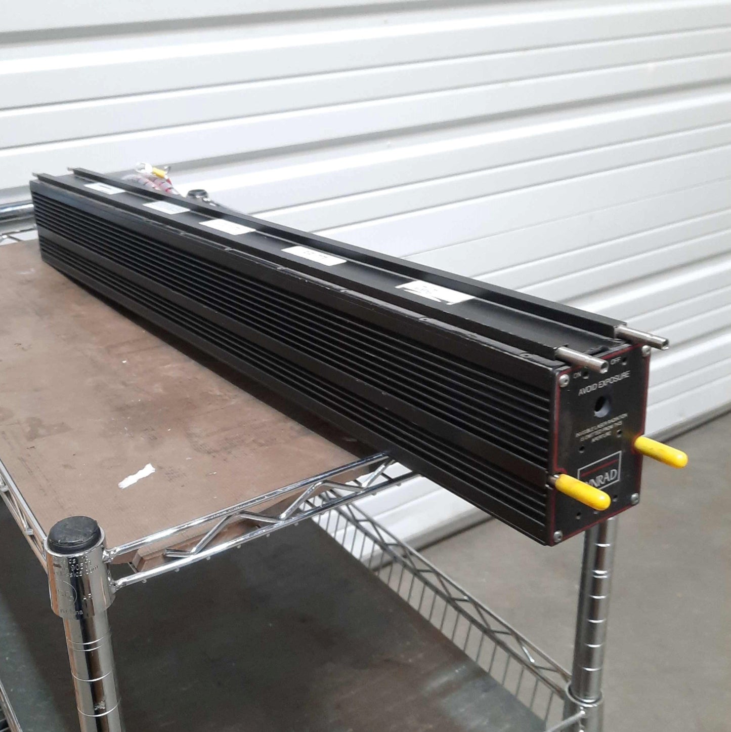 Used Synrad J48-2W-7138 Carbon Dioxide Laser Head 25W 10.6µm 3.5mm Beam 30VDC 14A