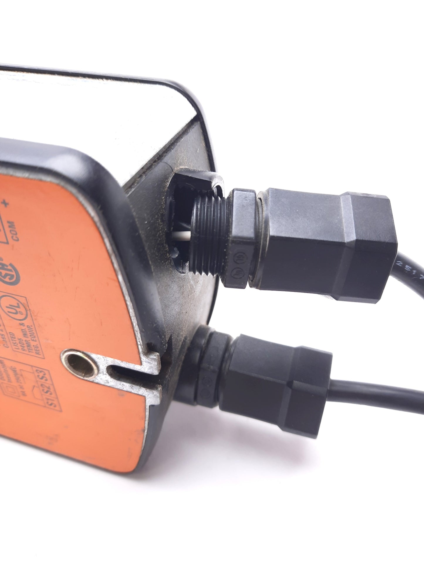 Used Belimo LF24-S Damper Actuator Spring Return 24VAC/VDC SPDT 35 in-lb NEMA 2