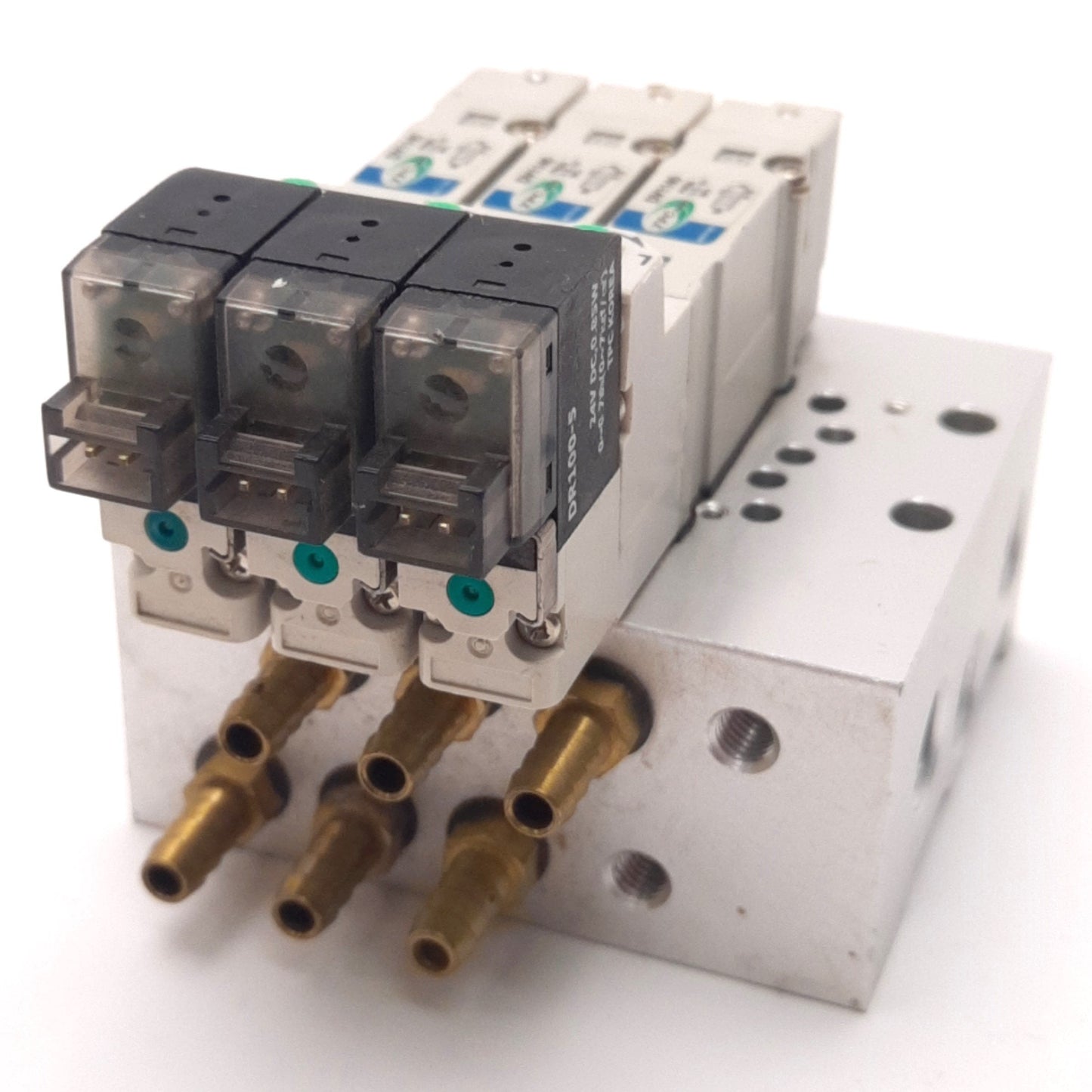 Used TPC DV1140 Solenoid Valves (x3) with Manifold, 24VDC Coil, 5-Port 2-Position
