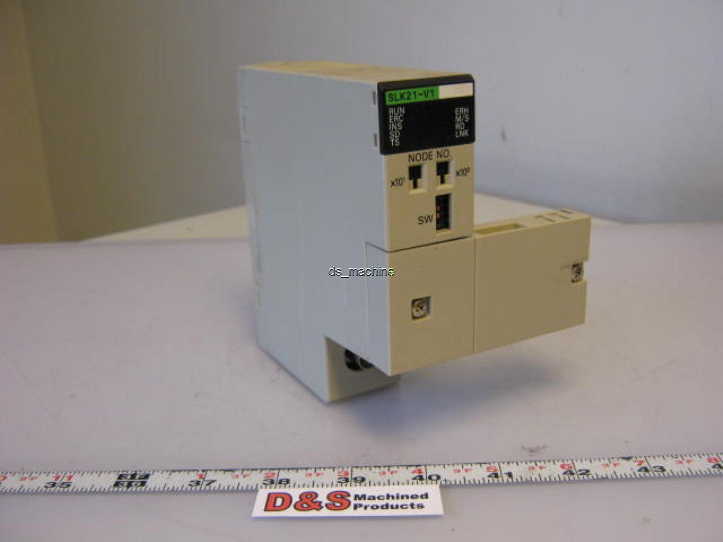 Used Omron C200H-SLK21-V1 Sysmac Link Unit w/C200H-CE001 Connector