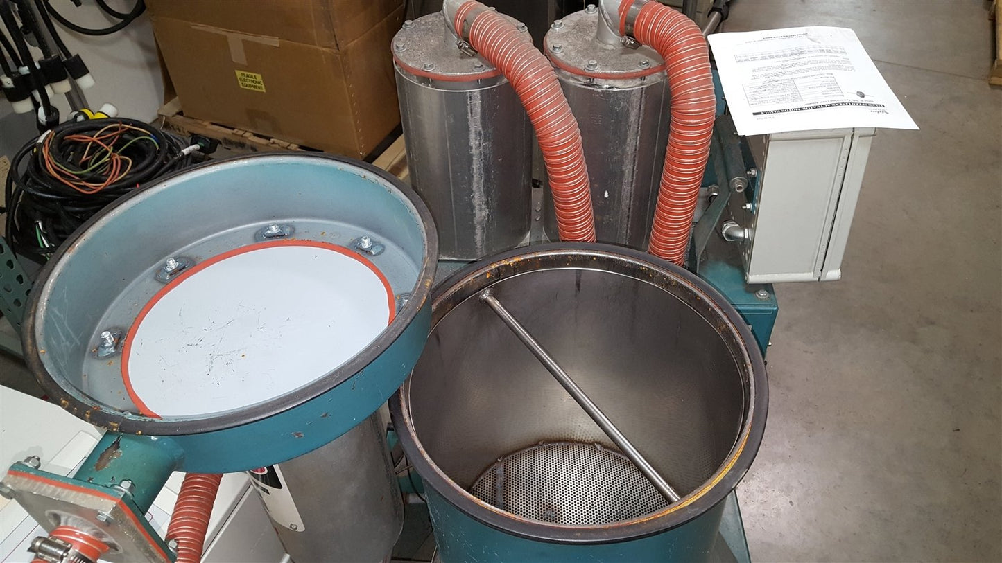 Used Walton Stout XL-30 Excel 30 Desiccant Parts/Plastics/Material Dryer Hopper 230V