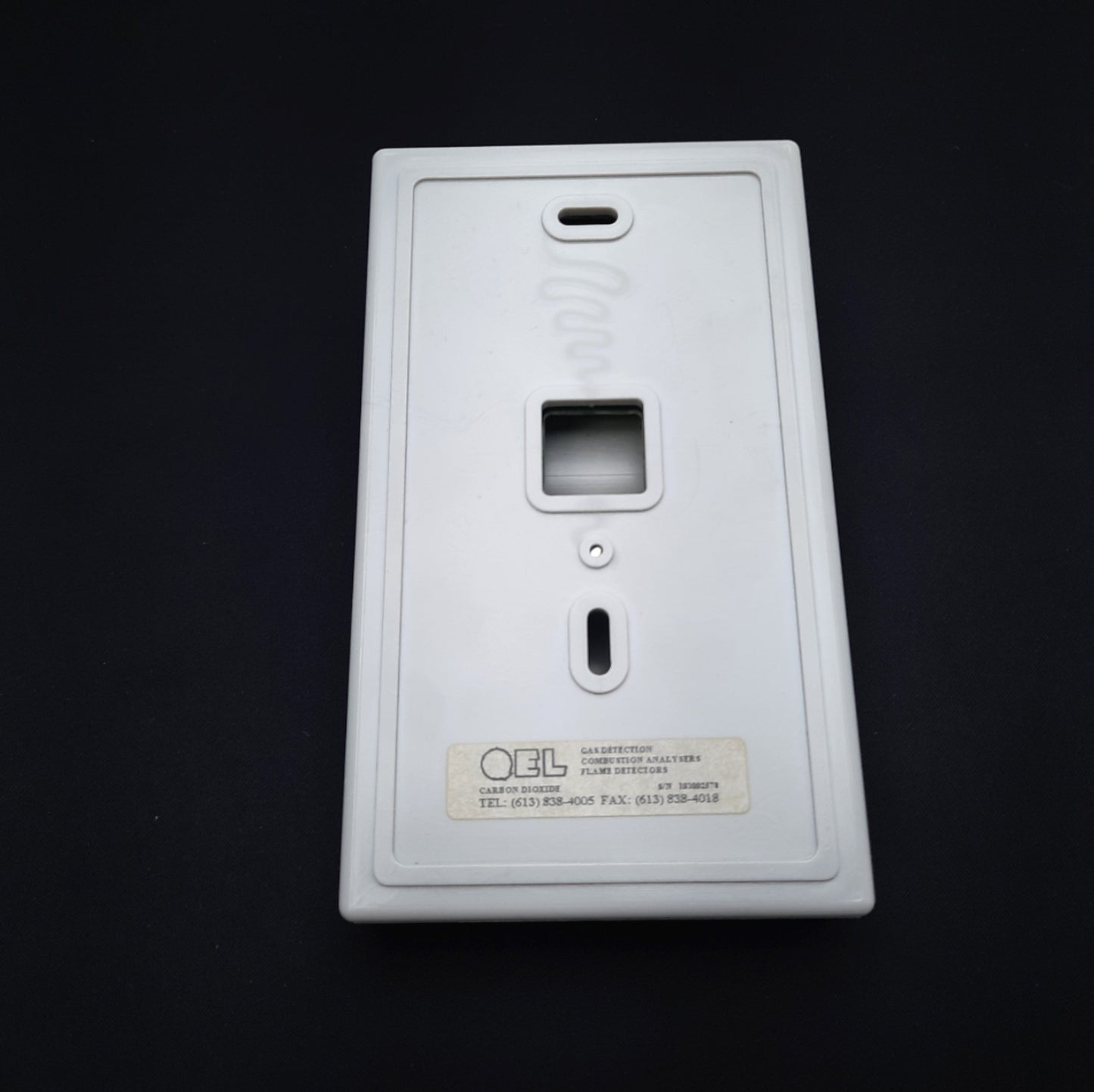 New Qel M-20 CTS-M2000X-Q00000 Carbon Dioxide ( CO² ) Detector 24VAC/VDC 2500ppm