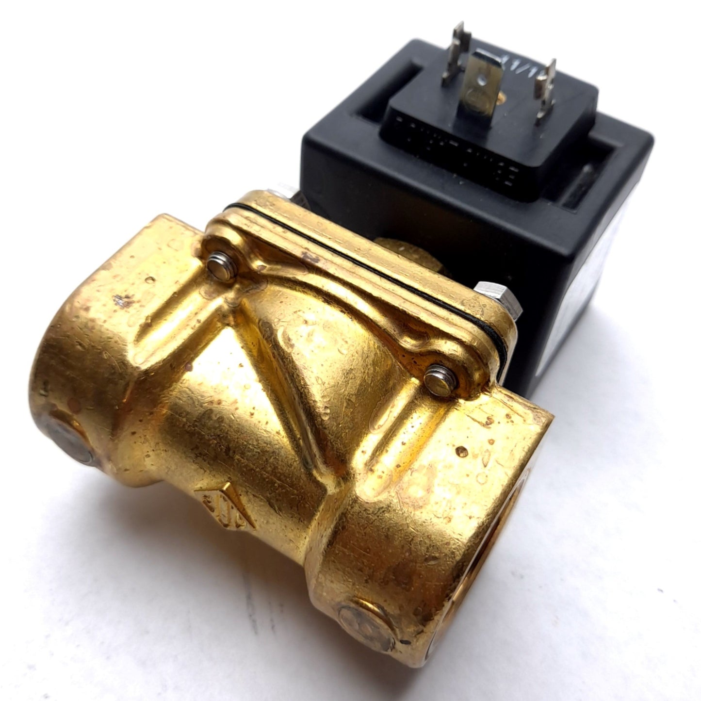 Used Granzow H5G29-00Y Ser H Solenoid Valve, 3/4"NPT, 0-200psi, Coil: 24VDC