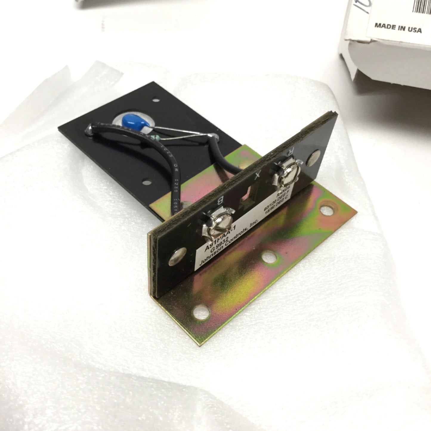 New Johnson A91PAA-1C Duct Thermistor Return Air Temperature Sensor, 60° to 120°F