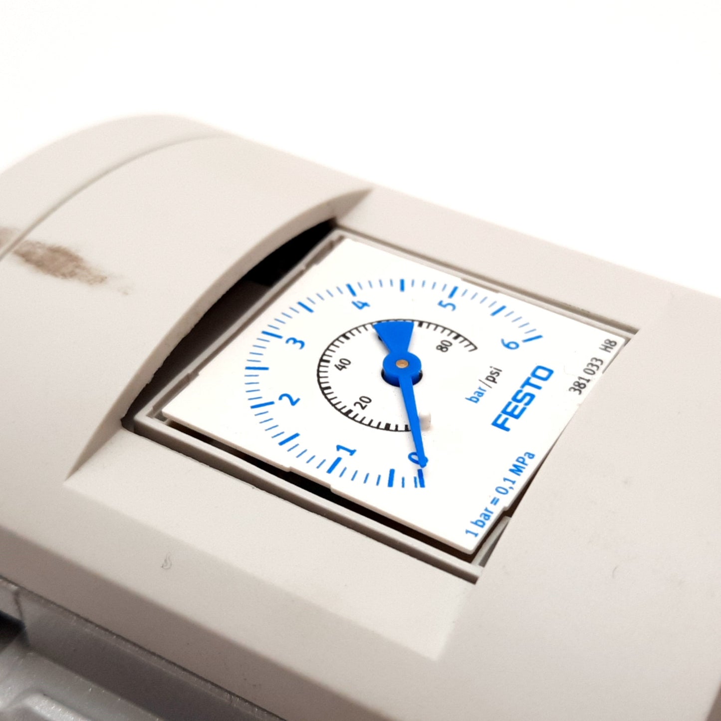 Used Festo MS6-LR-1/2-D5-AS-Z Pressure Regulator, Input: 300psi Max, Output: 60psi