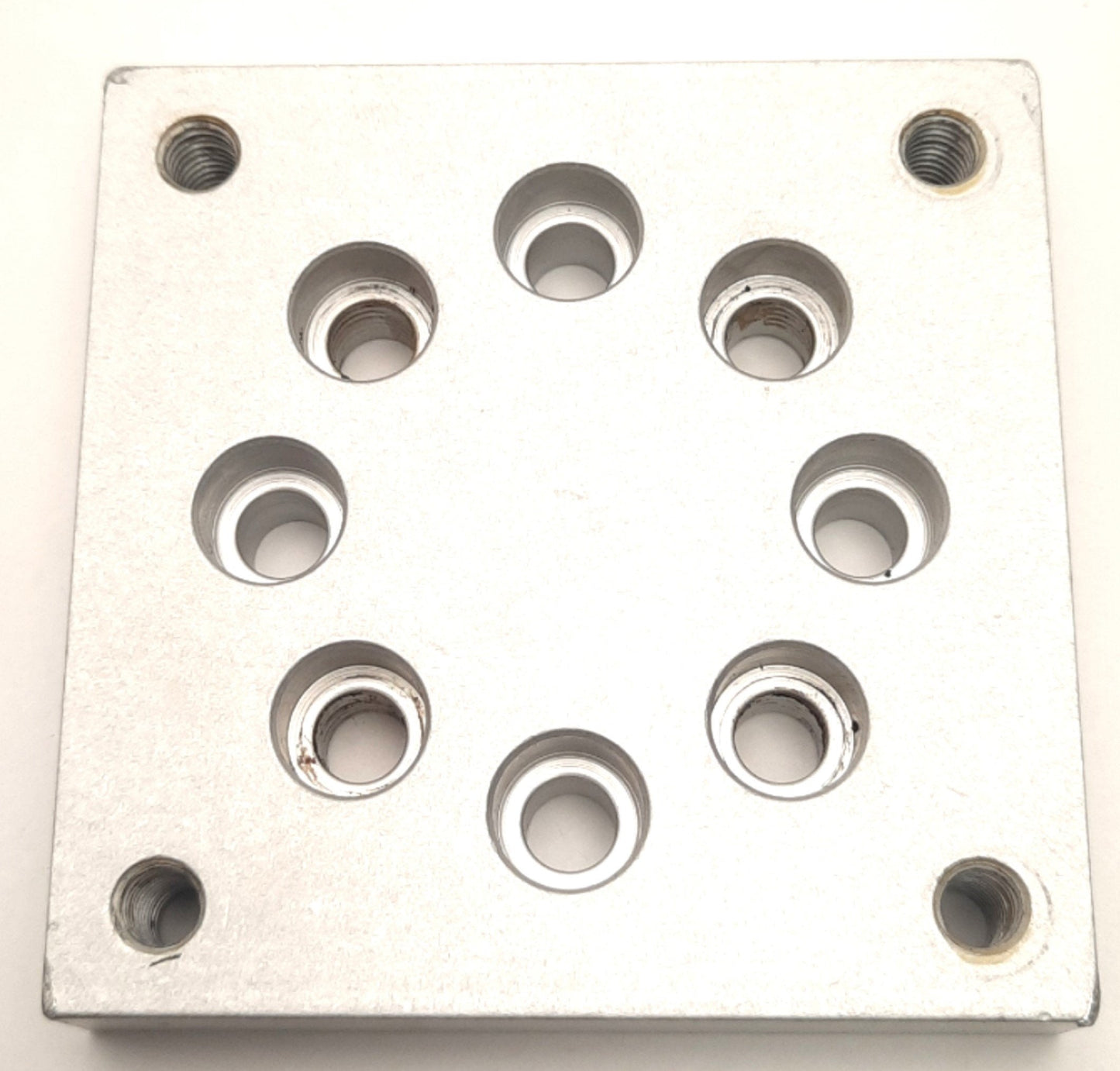 Used 80/20 2408 Aluminum Extrusion Leveling Caster Base Plate, 15 Series, 3.5" x 3.5"