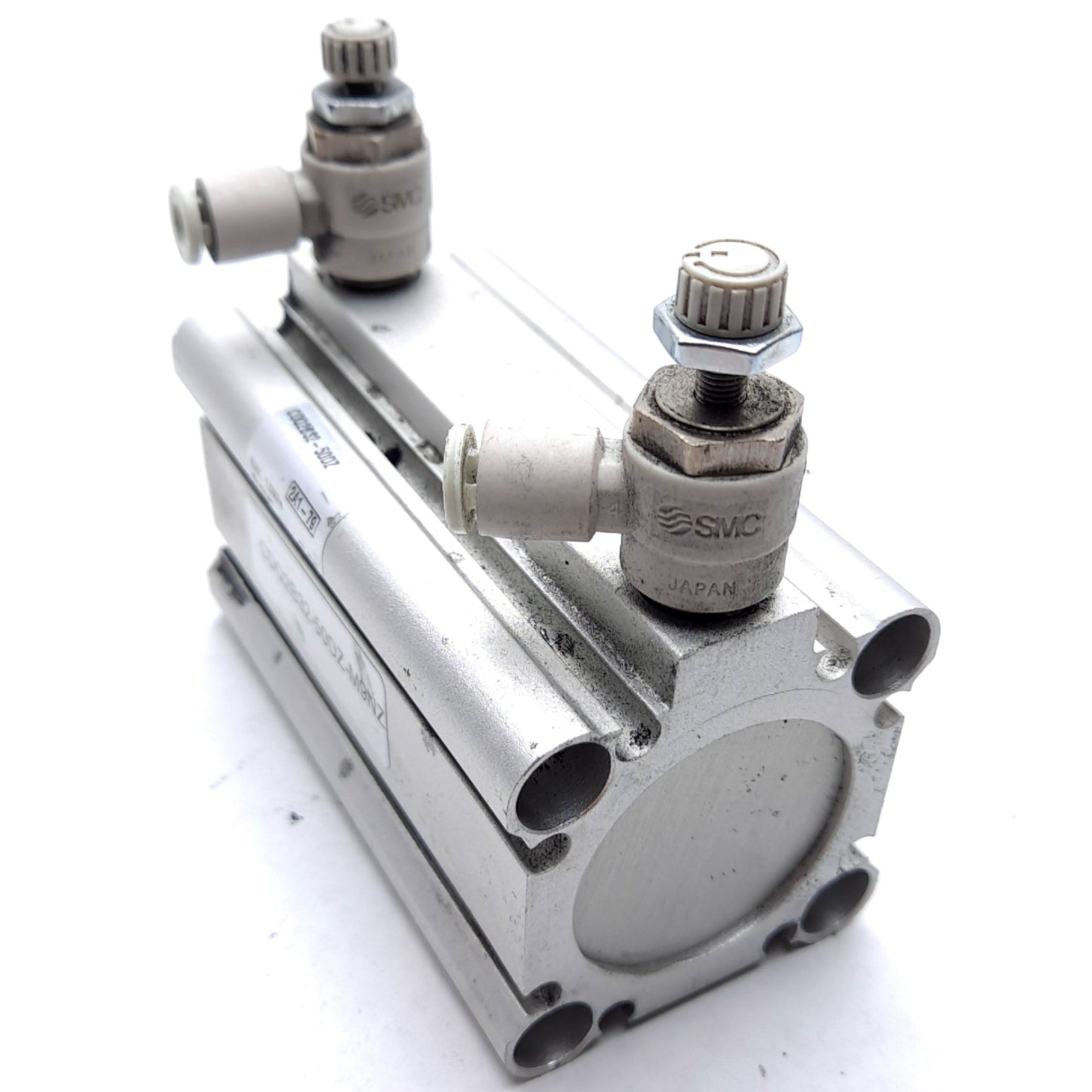 Used SMC CDQ2B32-50DZ Compact Cylinder, Bore: 32mm, Stroke: 50mm, 1.0MPa, Rc1/8