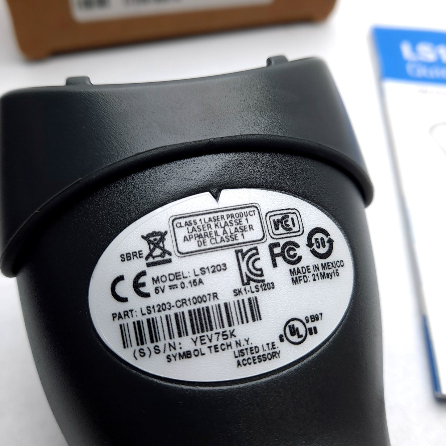 New – Open box Zebra LS1203-CR10007R Handheld Scanner 5+/-10%VDC 100mA 650nm Laser diode 100SPC