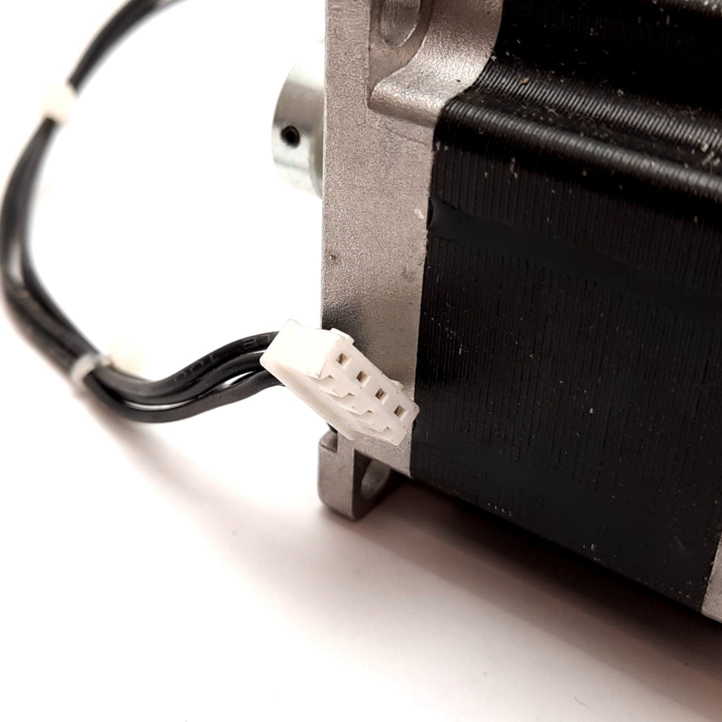 Used Nanotec ST5909S1804-KCAB Stepping Motor, 0.9ø/Step, Shaft Dia: 0.25", NEMA 23