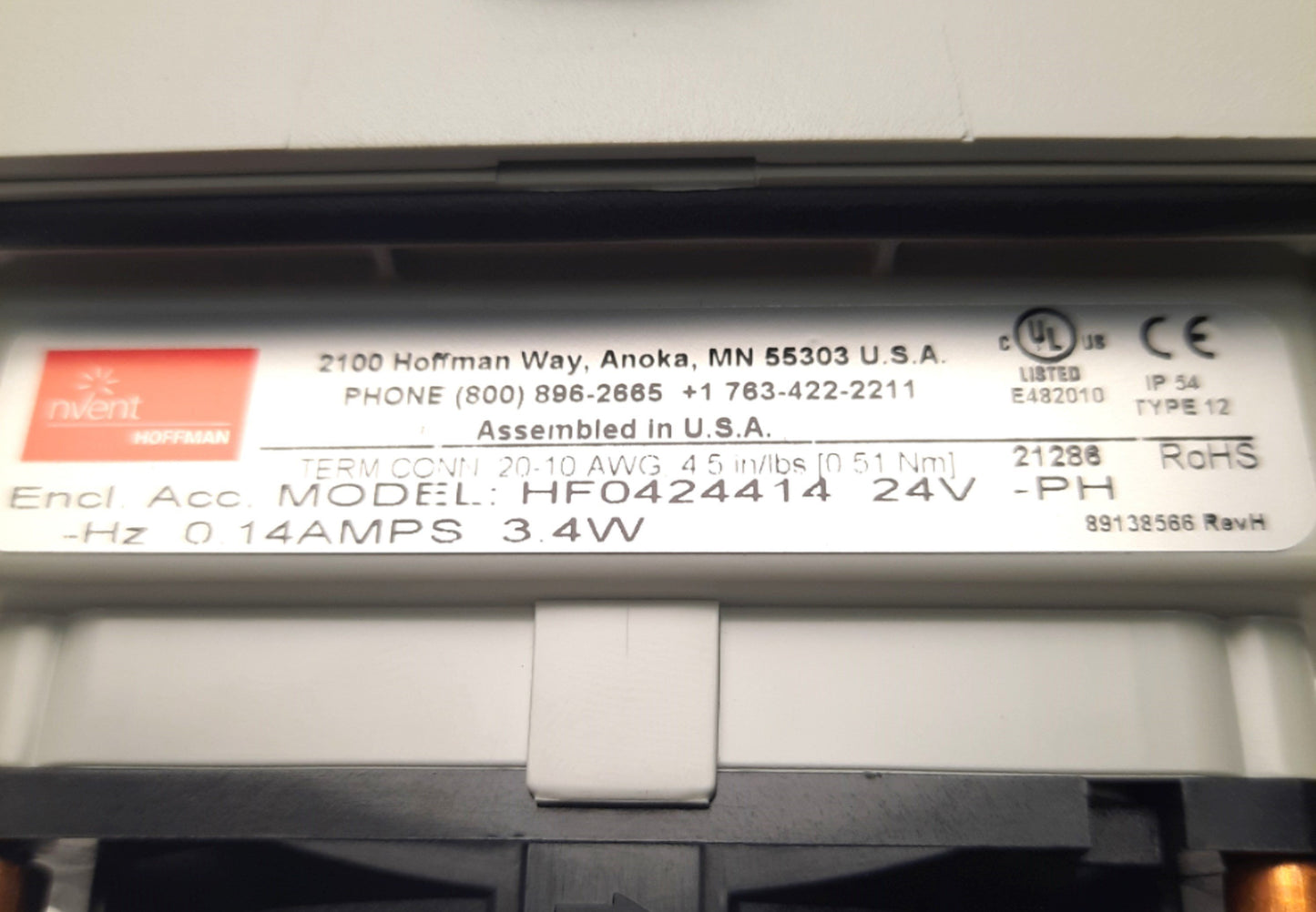 New – Open box Hoffman HF0424414 nVent Side Mount Filter Fan, 24V DC, 21CFM, 112 x 113 x 80mm