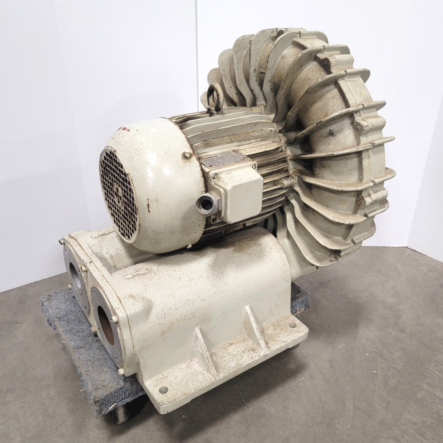 Used Elektror SD-72 Single Stage Side Channel Blower 220/380VAC 3-PH, 5.4kW, 8m³/min