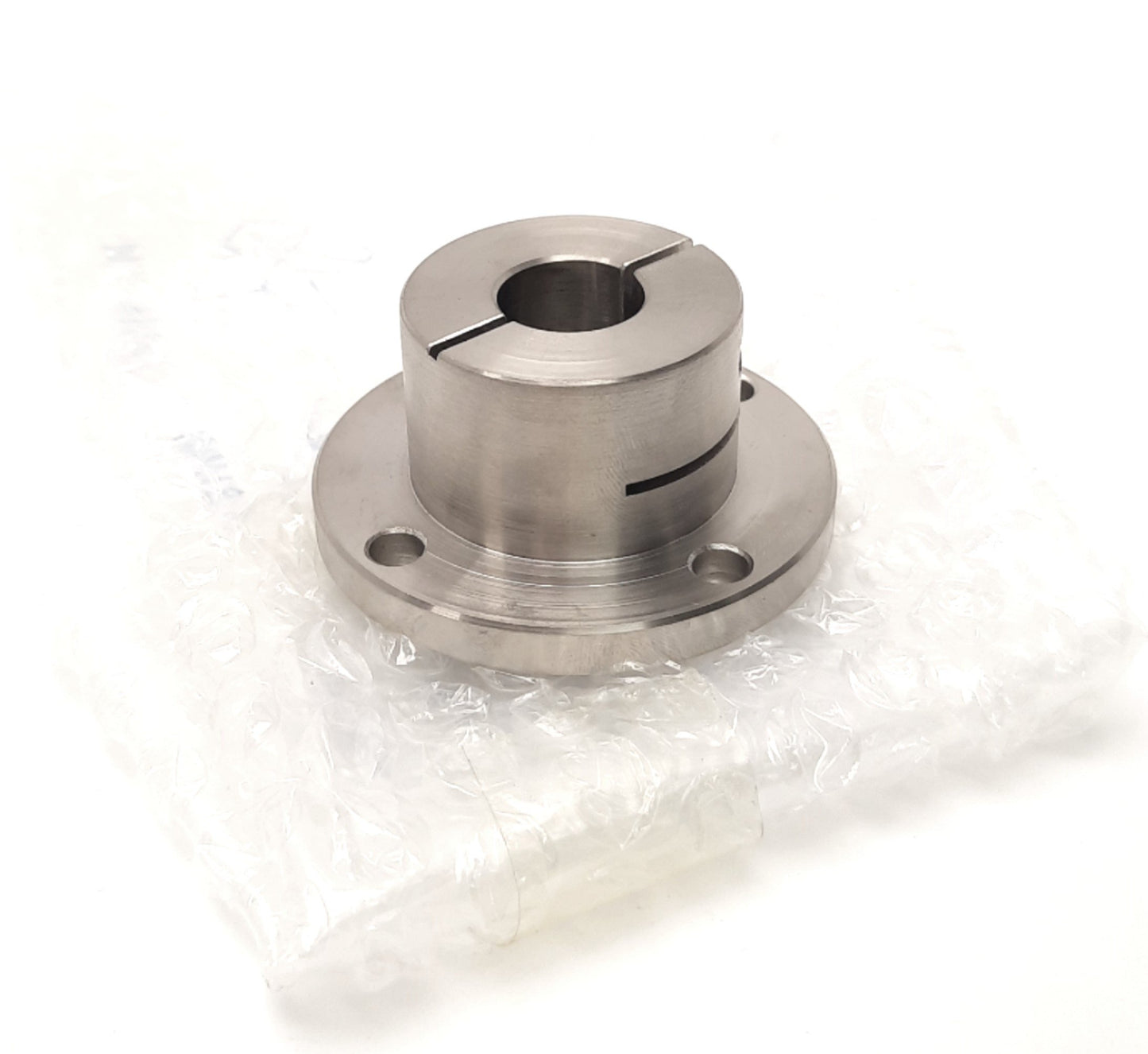 New Misumi STHWR15 Flange Mount Shaft Support, Slit, 15mm Bore, Clamp On, Steel
