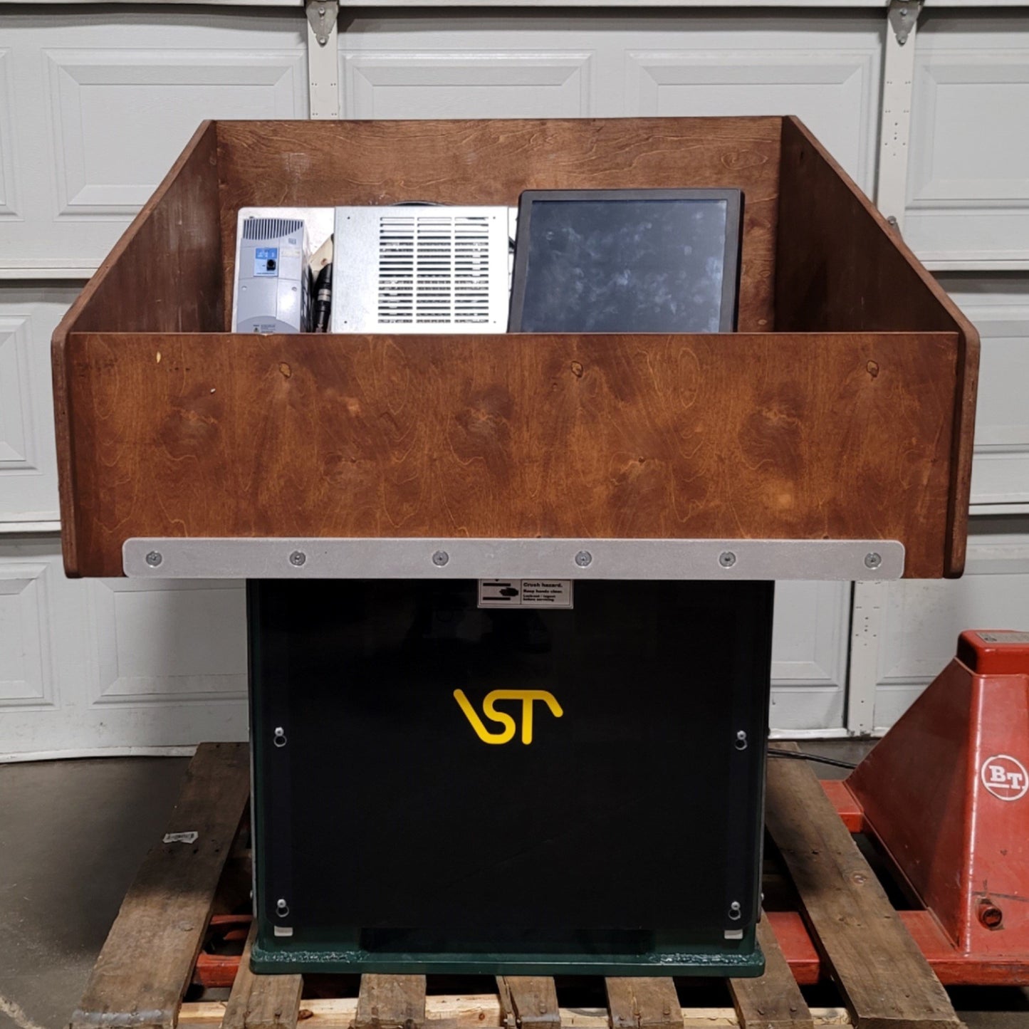 Used VST TS300-4242-VL Transportation Simulator 42"x42" Table 0.1-5Hz 300lb Capacity
