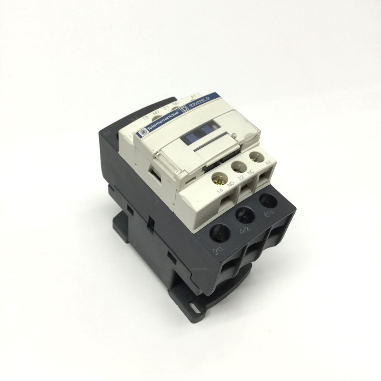 Used Telemecanique LC1D25B7 IEC Contactor, 24VAC Coil, 3-Pole + 1NO-1NC, 600V 40A