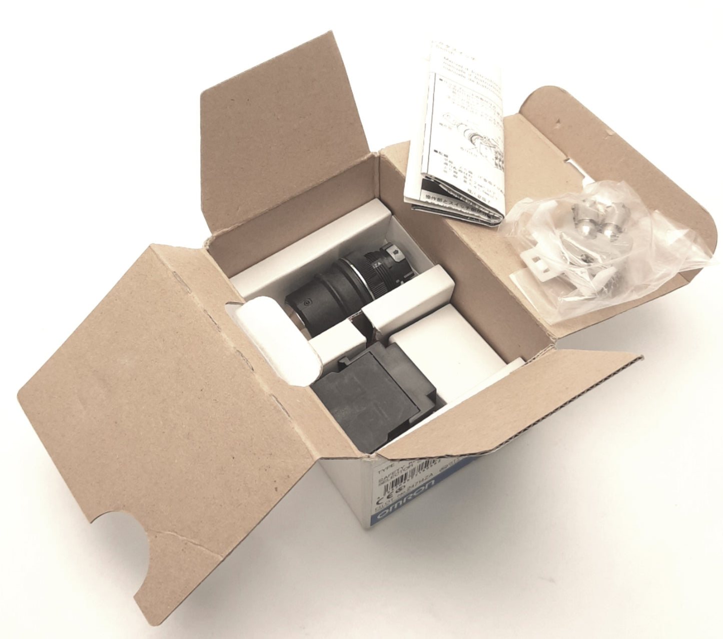 New – Open box Omron A22TK-2LL-12-K01 Keylock Switch, Release Left, 2 Notch, DPST-NC+SPST-NO