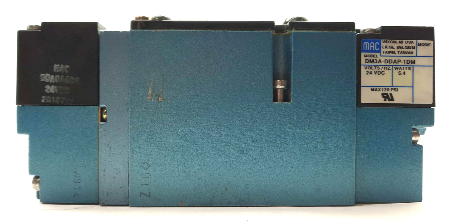 Used MAC 92B-FAB-000-DM-DDAP-1DM Solenoid Piloted Valve 5-Ports 3-Pos 120PSI 24VDC