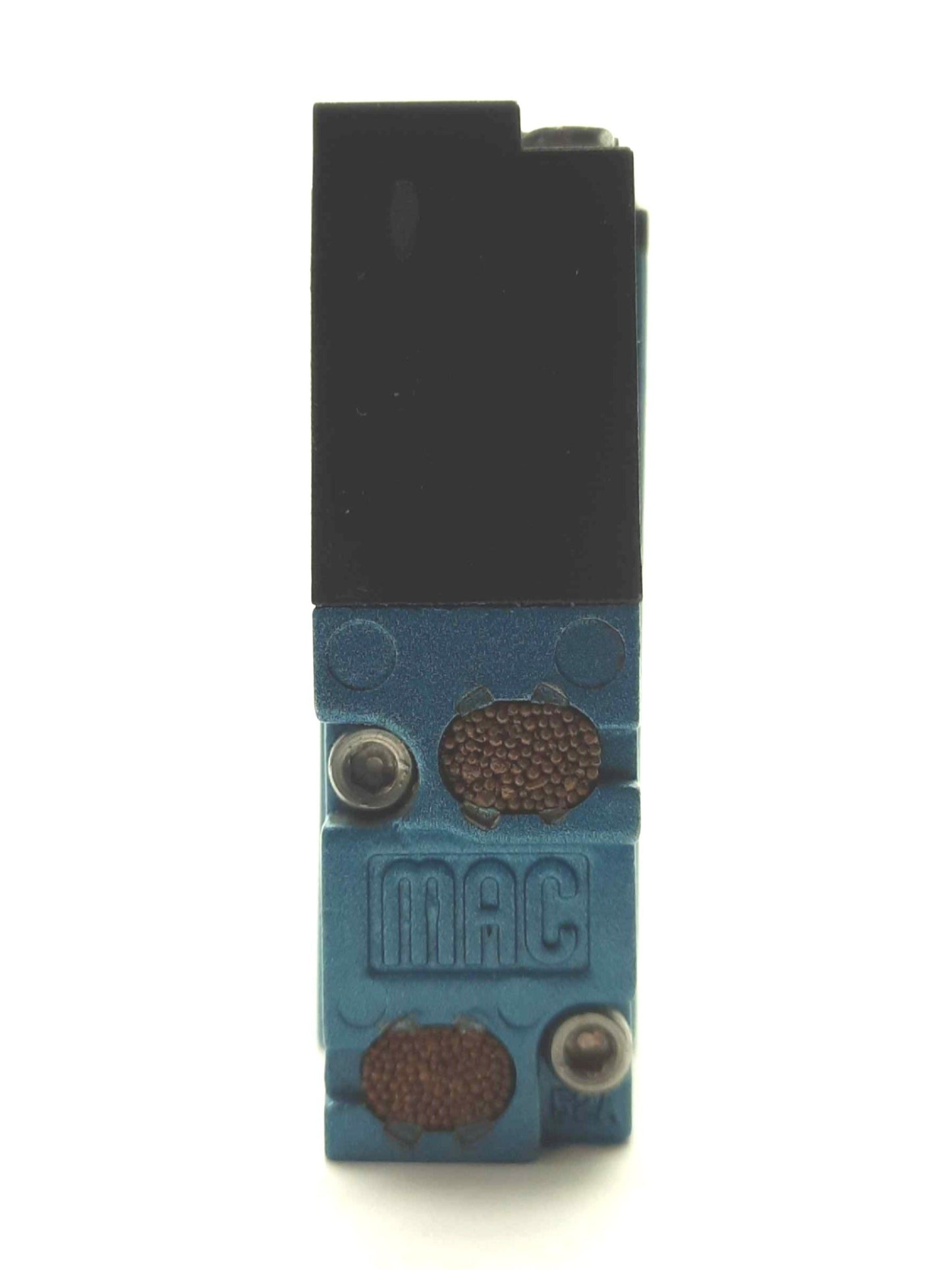 Used MAC 92B-AAB-BJA-DM-DDAP-1DN Solenoid Piloted Valve 5-Ports 2-Pos 120PSI 24VDC