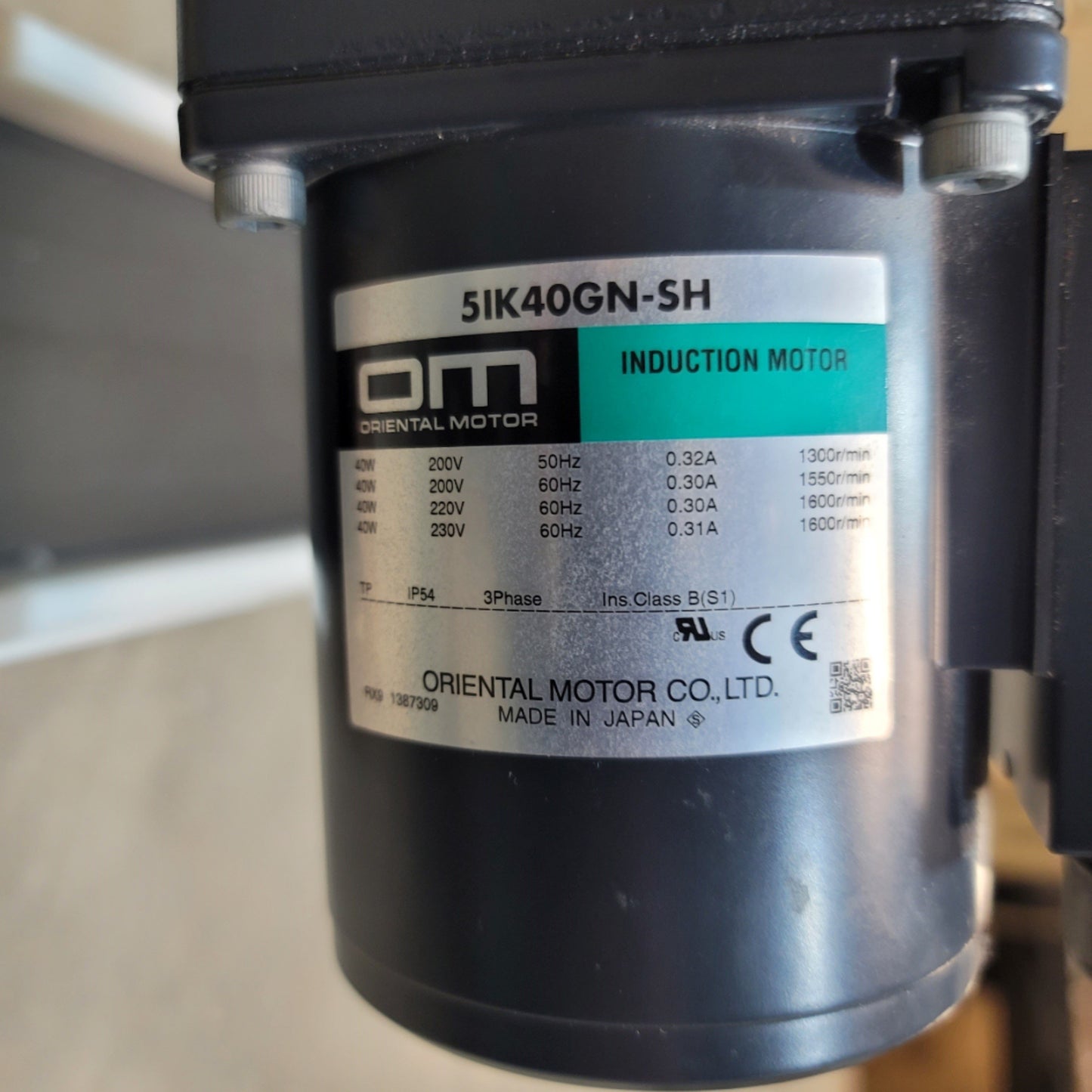 Used QC Conveyors AS40 End Drive Flat Belt Conveyor 4" Wide 42" Long, 200VAC, 6.57FPM