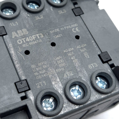 Used ABB OT40FT3 Switch Disconnector 600 VAC 40A 3-Poles w/ 2 Aux Contacts