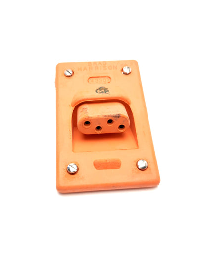 New Brad Connectivity 1300190018 Safety Plug 4 Pole Angle Receptacle 600VAC 25A