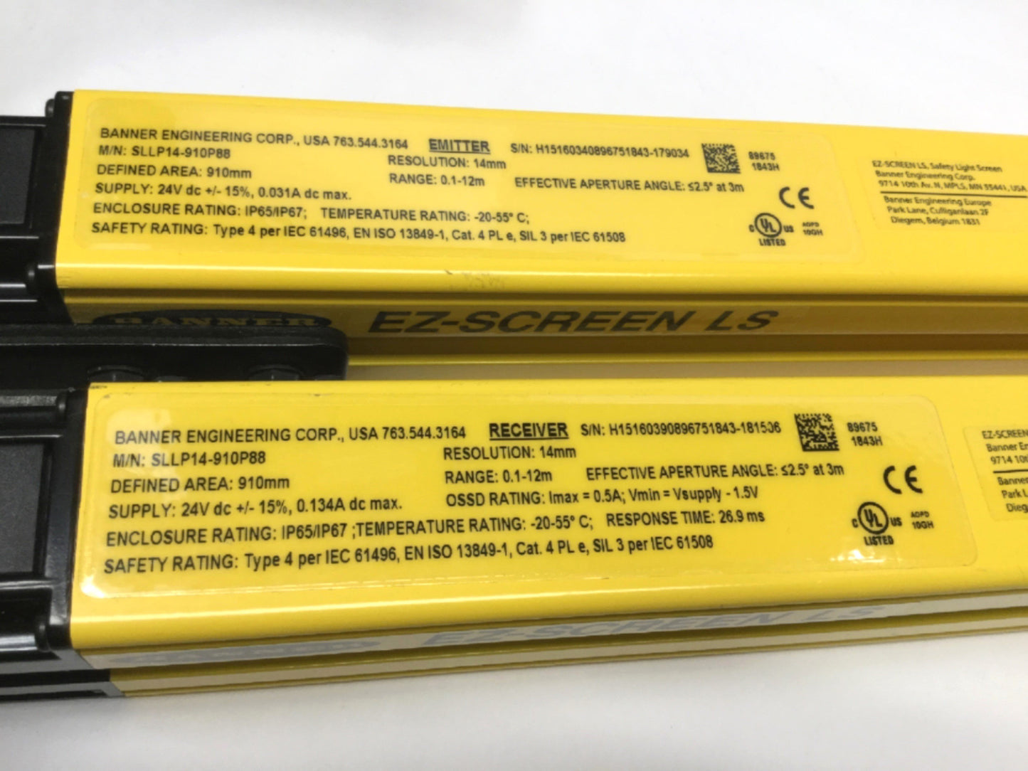 Used Banner SLLP14-910P88 EZ-Screen Safety Light Curtain Emitter & Receiver, 14mm Res
