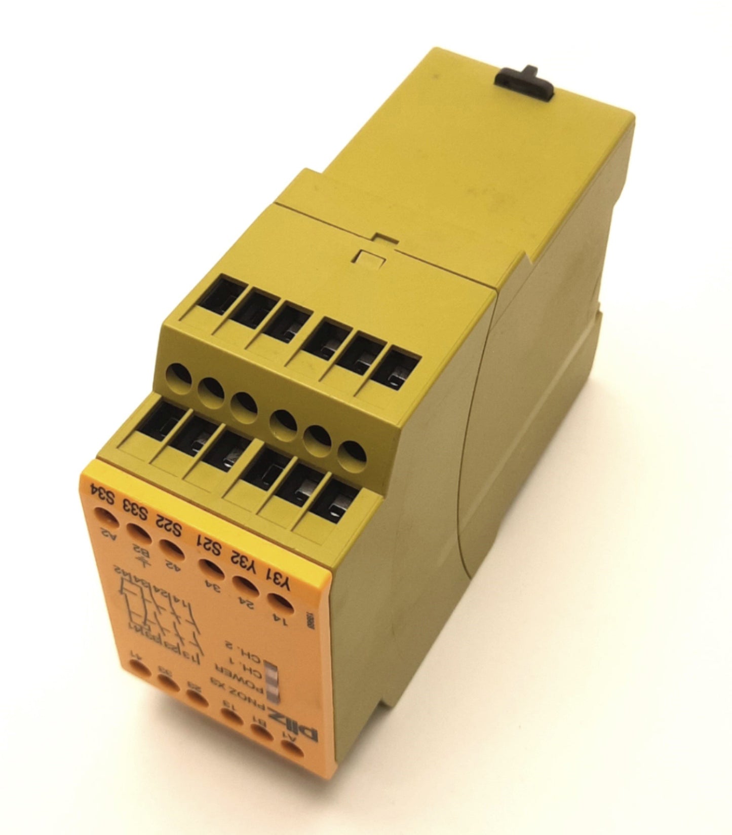 Used Pilz PNOZ X3 774316 E-STOP Relay Safety Gate Monitor 120VAC/24VDC 3NO-1NC-1SO