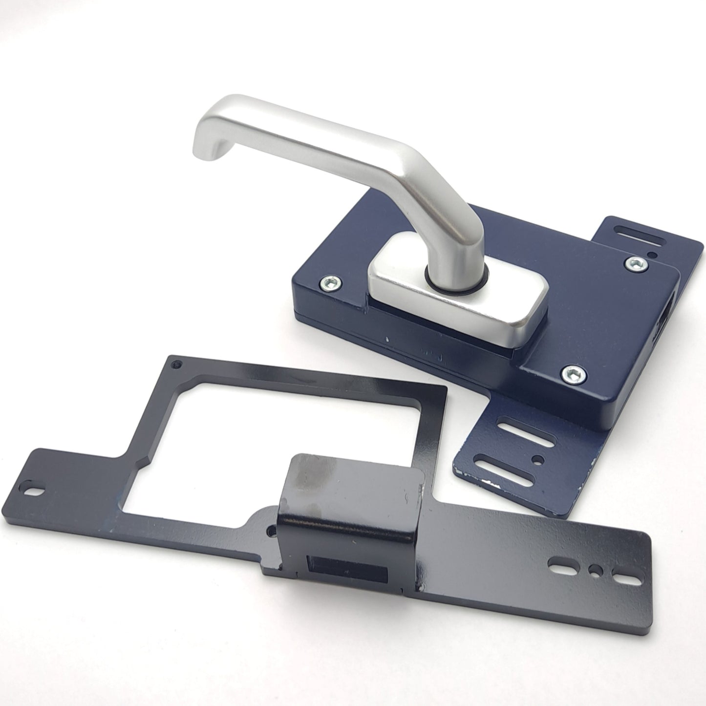 New – Open box Schmersal AZM 161-STS30-08 Safety Switch Left Door Hinge 15,000 N Shearing Force