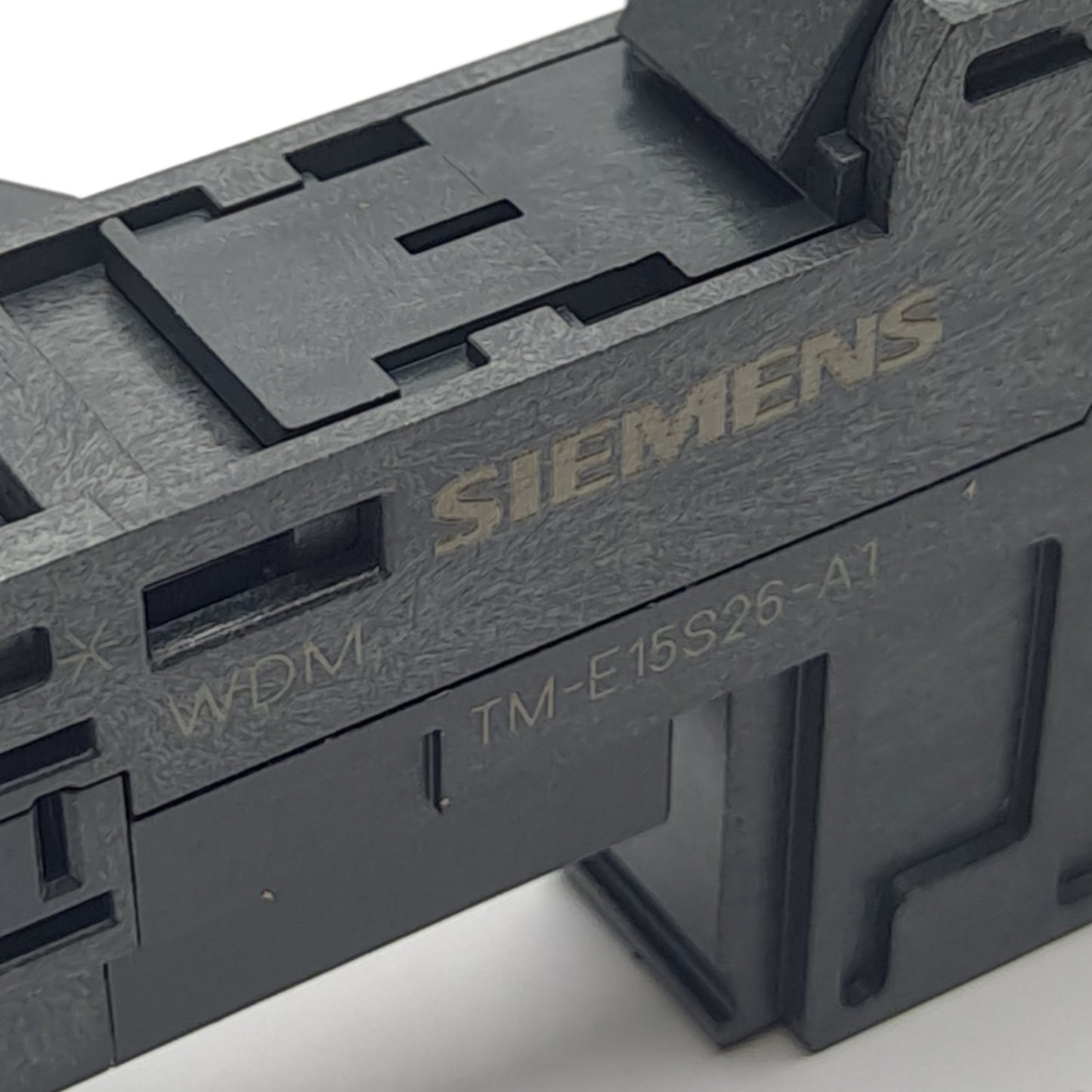 Used Siemens TM-E15S26-A1 Terminal Modules for ET200S 15mmx157mmx43mm, 2x6 Terminals