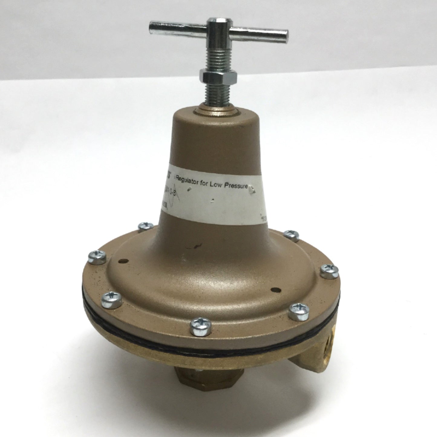 Used Watts 1/4 LF215M1 0-8 Water Low Pressure Brass Regulator 1/4" NPT 0-8psi, 300psi