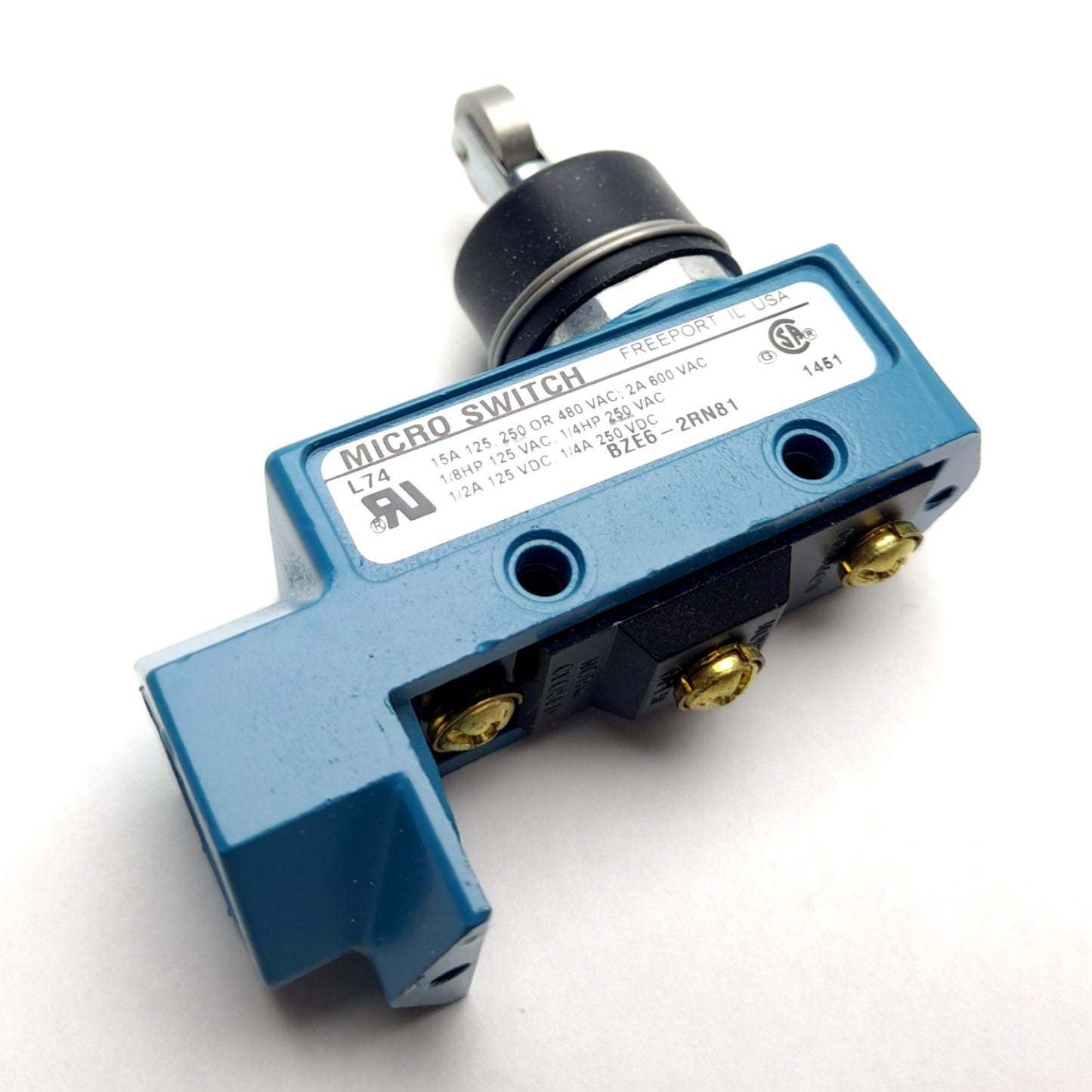 New – Open box Honeywell BZE6-2RN81 Micro Switch General Purpose 1NC/1NO, 15A @ 600V, 2A @ 250V