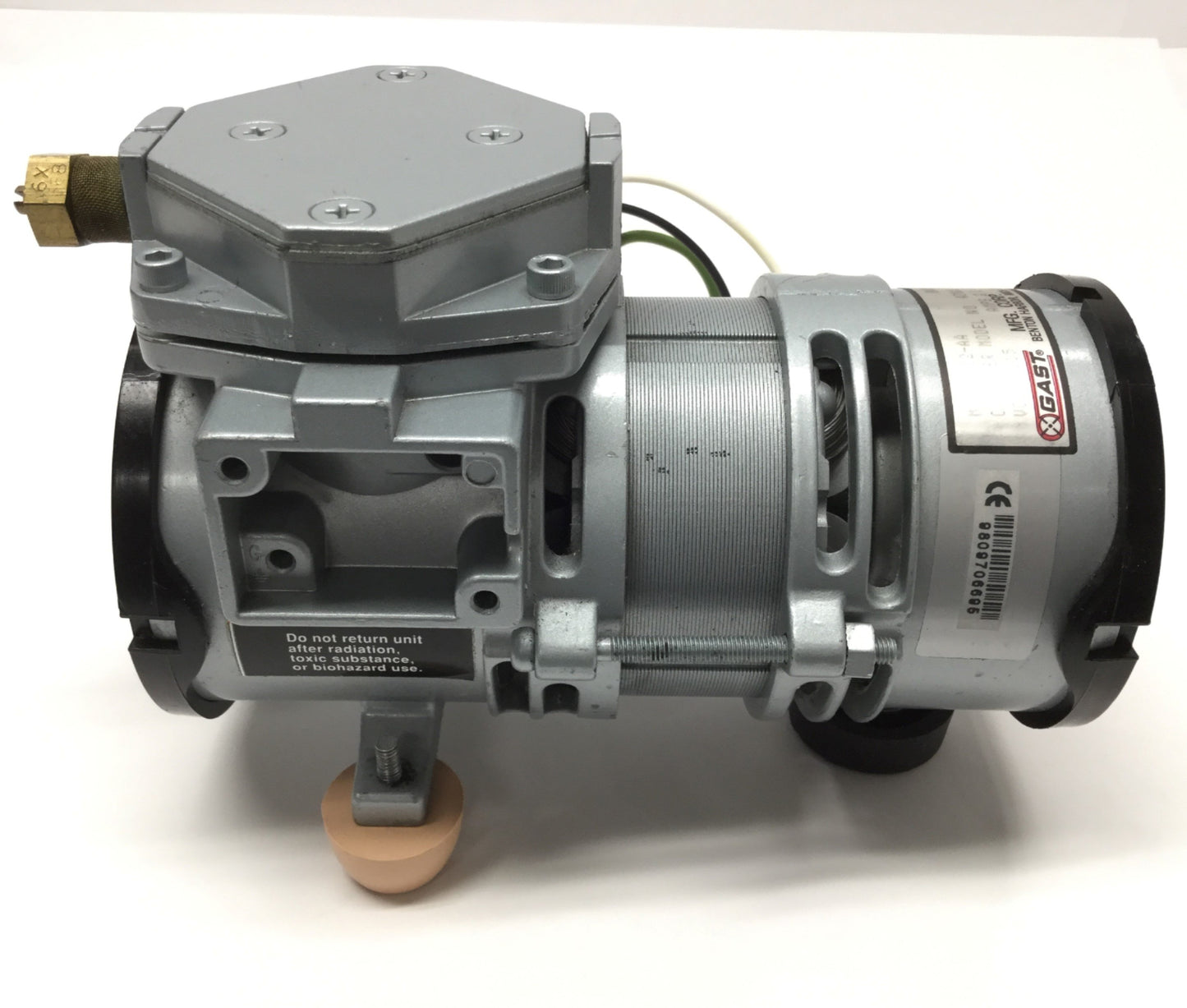 Used Gast MOA-P122-AA Diaphragm Compressor Vacuum Pump 1/16HP, 115VAC 60Hz
