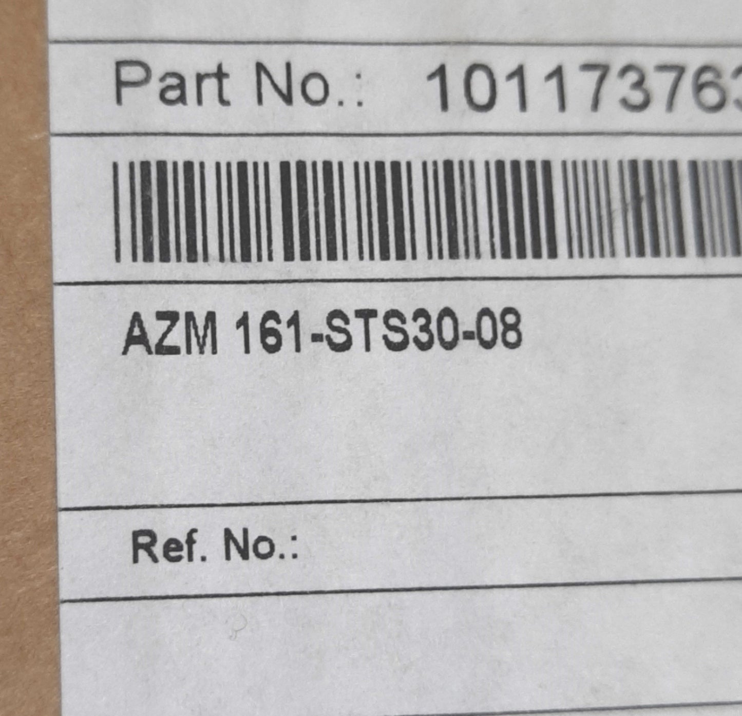 New – Open box Schmersal AZM161-STS30-08 Interlock Door Handle, Left Hinge, 15,000N