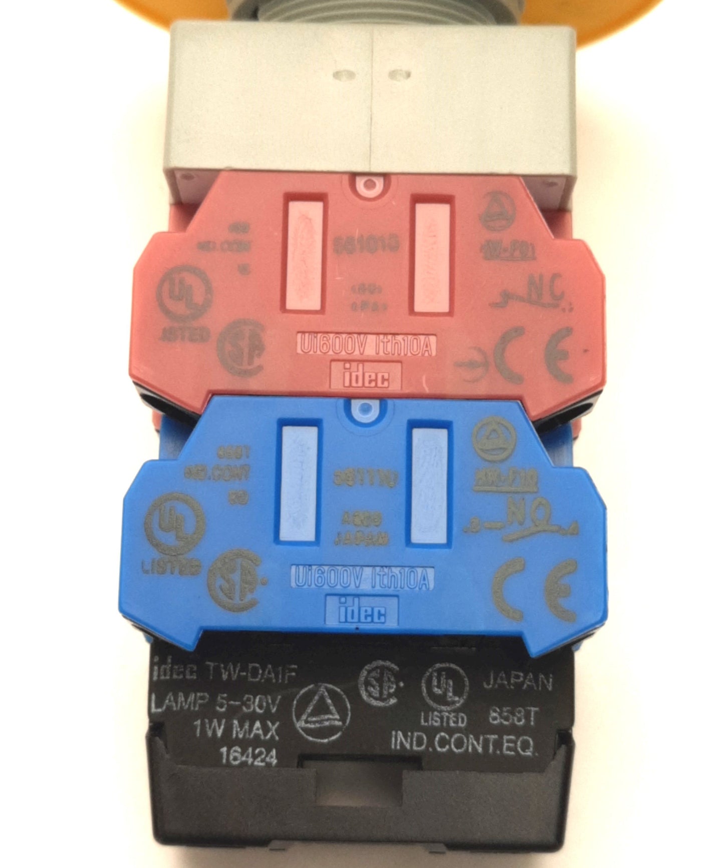 Used Idec AVLW49922D-R-24V E-Stop Switch, 2NO/2NC DPST, 600V 10A, With Face Plate