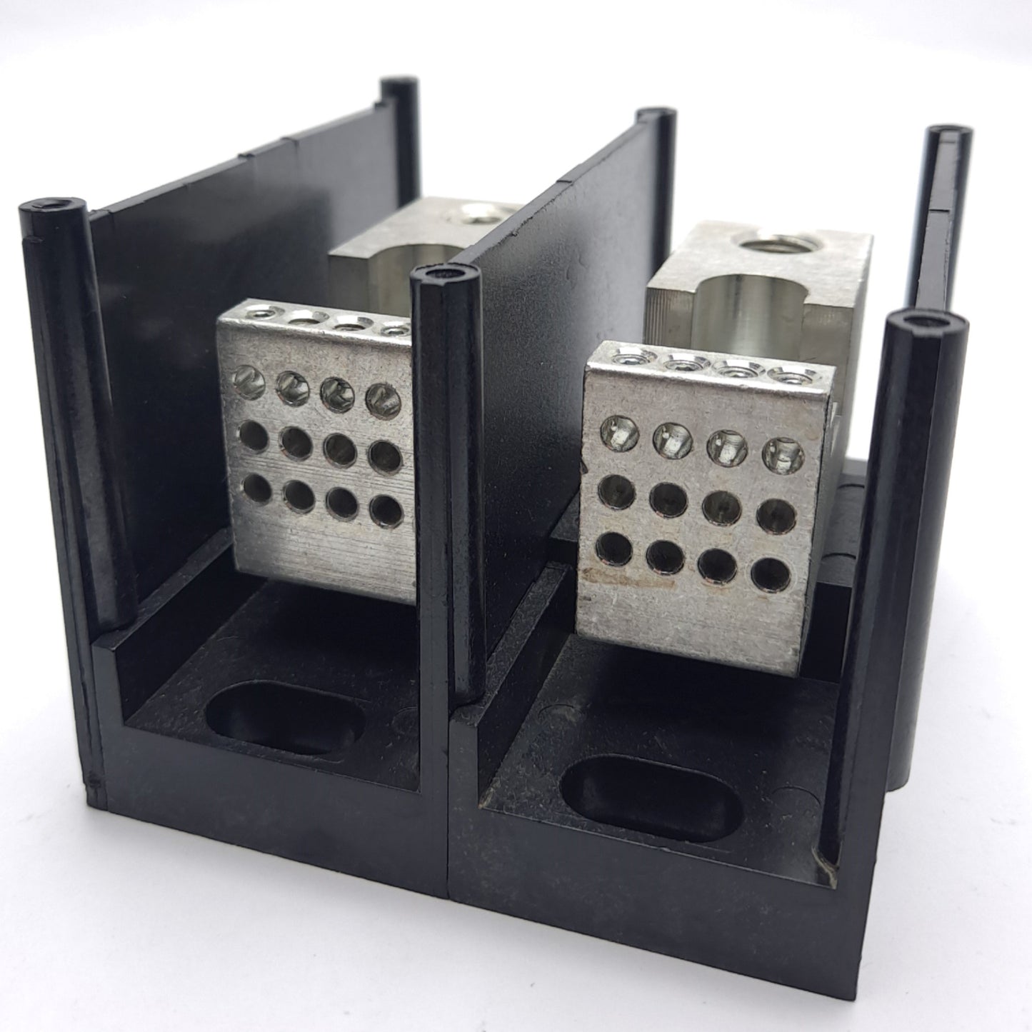 Used Ferraz Shawmut MPDB67112 Power Block Distribution 2 Pole, 600 V, 200 A