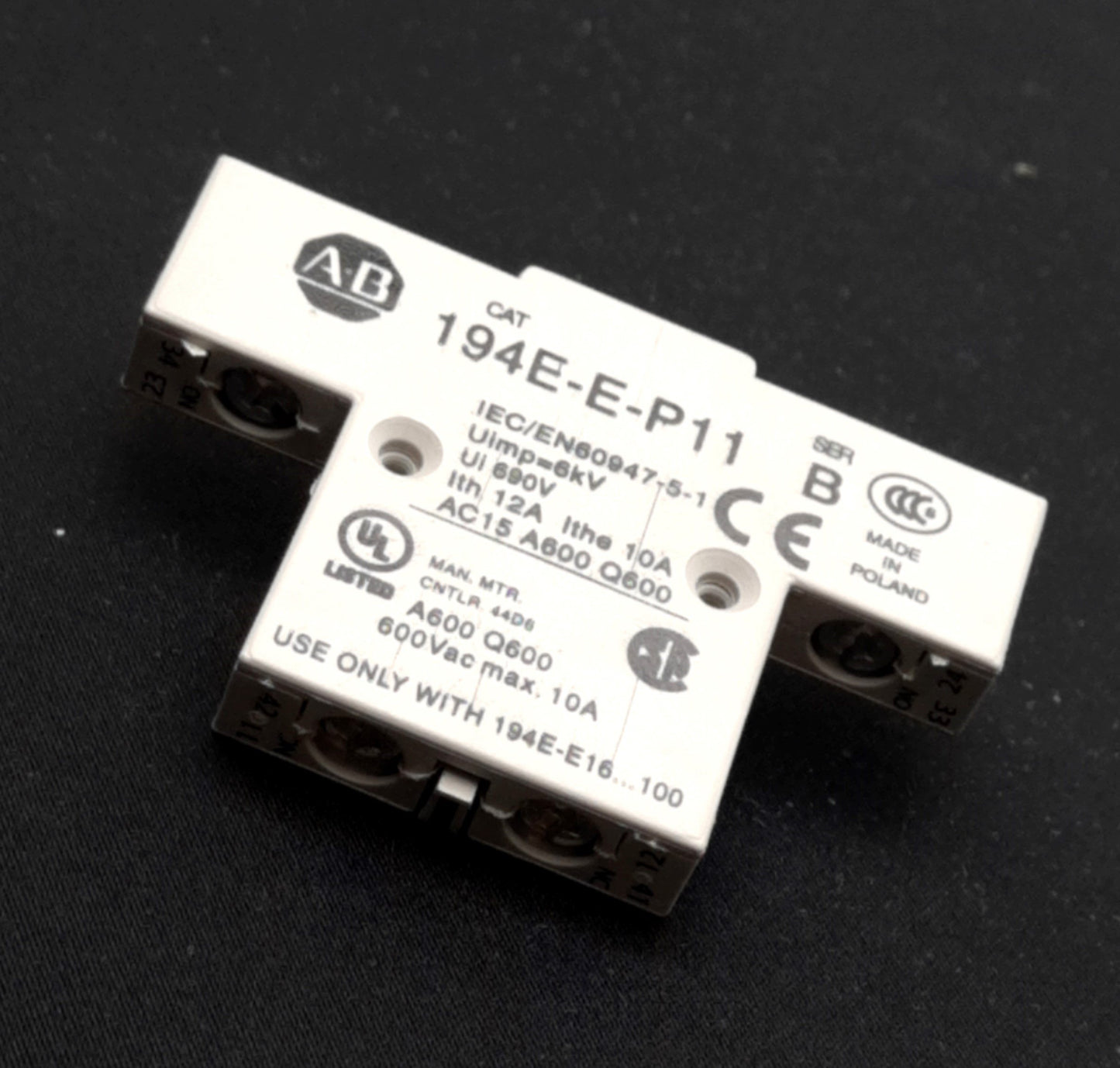 New – Open box Allen Bradley 194E-E-P11 Auxiliary Contact Block, 600VAC 10A 1NO-1NC L.B