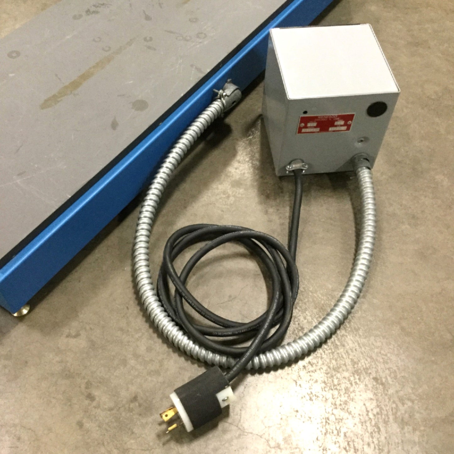 Used Wenesco H1236BA 12" x 36" Hot Plate Digital Thermostat 240VAC 1PH 15.8A 700°F