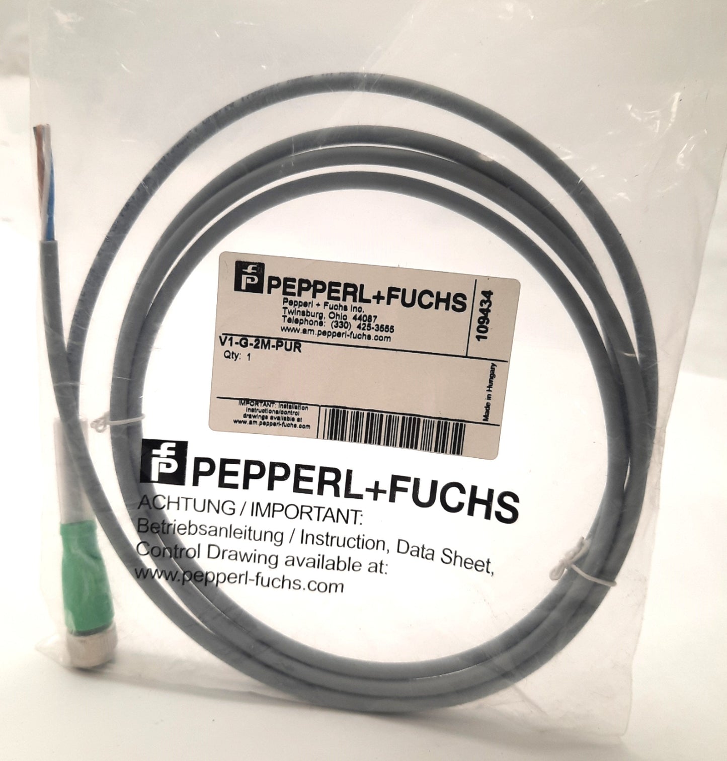 New Pepperl+Fuchs V1-G-2M-PUR Sensor Cable M12 4-Pin F to Leads, 2M, 250v AC/DC 4A