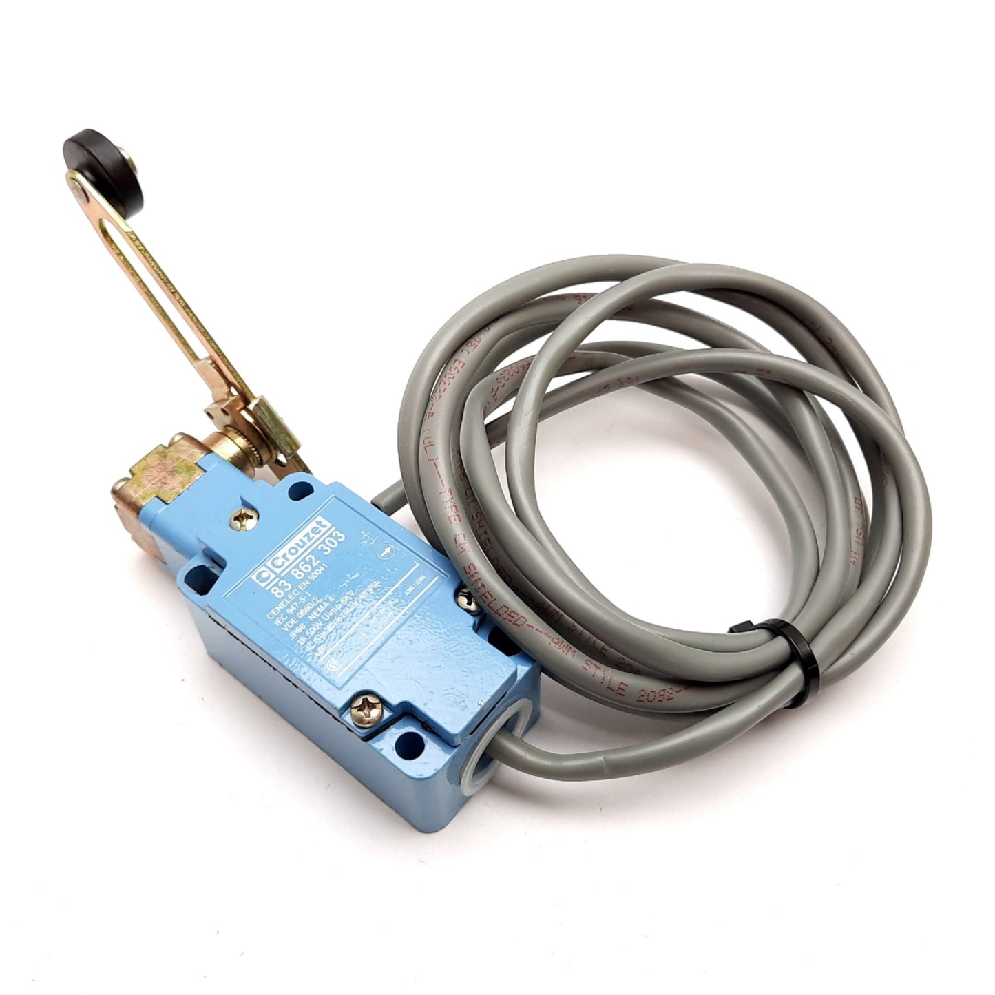 Used Crouzet 83862303 Limit Switch, Roller Lever Actuator, Rating: 240VAC 6A