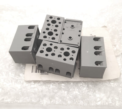 New – Open box Lot of 5 Phoenix Contact 2716046 Barrier Block Connector 4 Circuits, 30A 300V