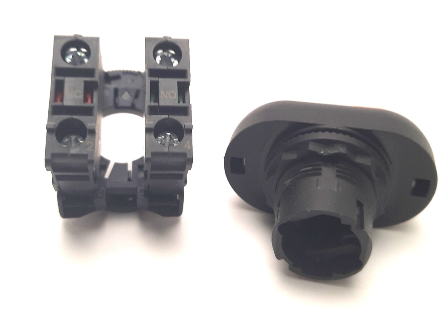 New – Open box Allen Bradley 800FP-U2FEEF Multi-Operator Pushbutton, Momentary, 1NO-1NC, I/O