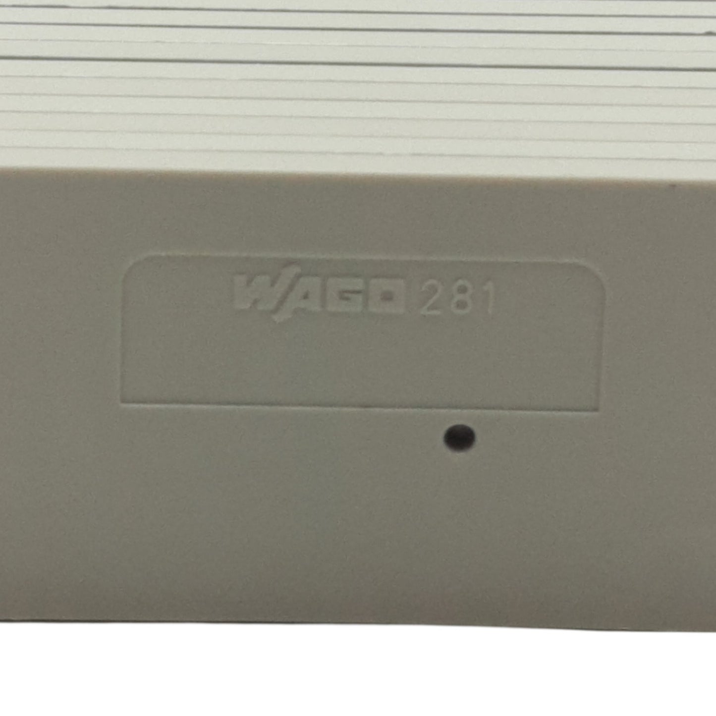 New – Open box Lot of 25 Wago 281-324 Terminal End And Intermediate Plate, 2.5mm Width