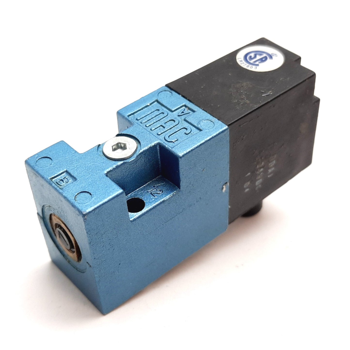 New Mac 45A-M00-DDAJ-1FM Solenoid Valve, 2-Position 4-Port, 24VDC, Vac to 120psi