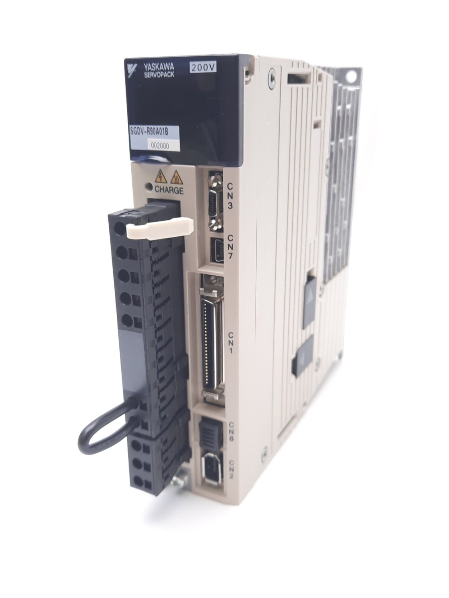 New Yaskawa SGDV-R90A01B002000 Servopack Servo Drive 3 Phase 200-230VAC 100W 0.91A